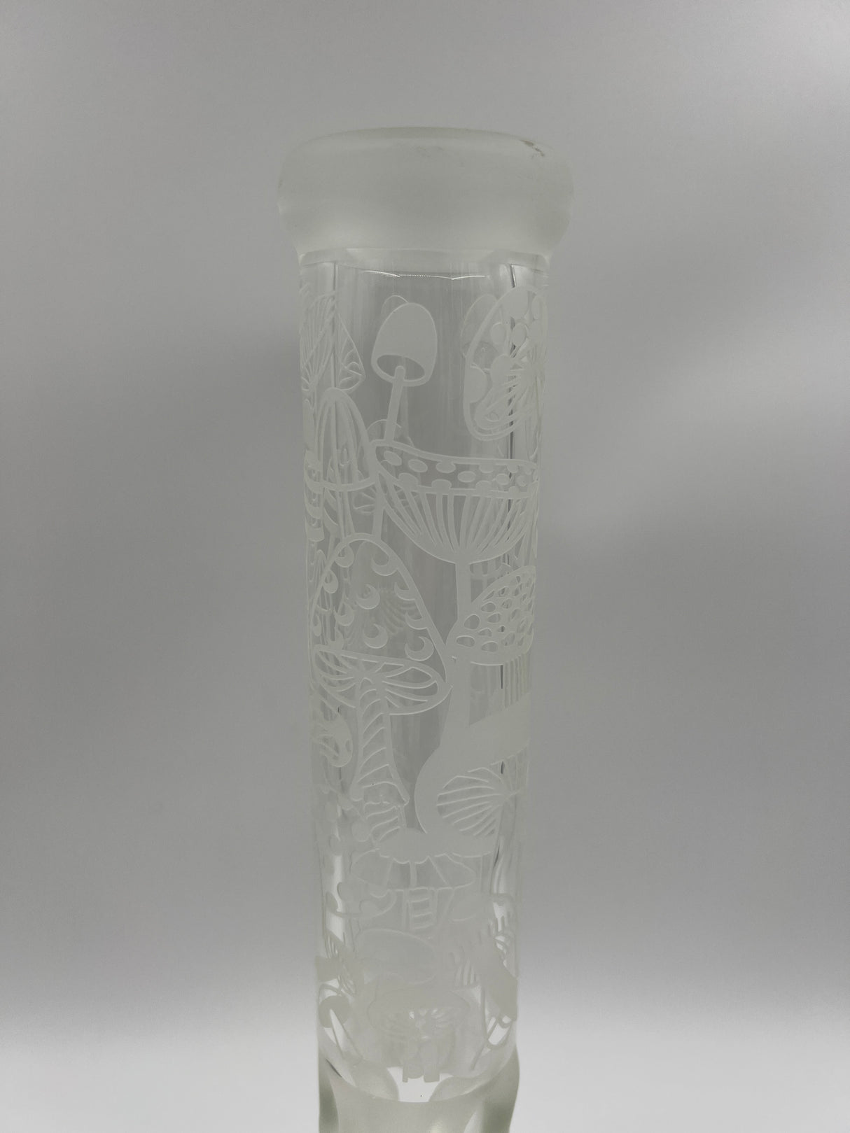 15" Sandblasted Mushroom Theme Pyramid Beaker Bong