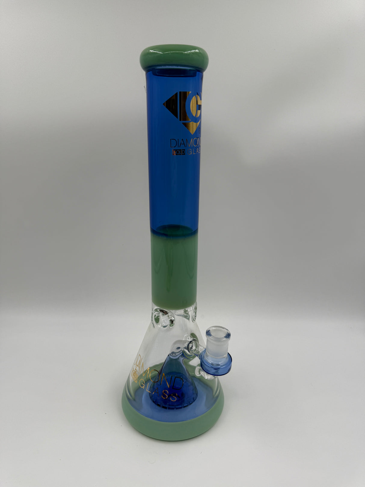 CLOSEOUT Diamond Glass Pyramid Beaker Bong