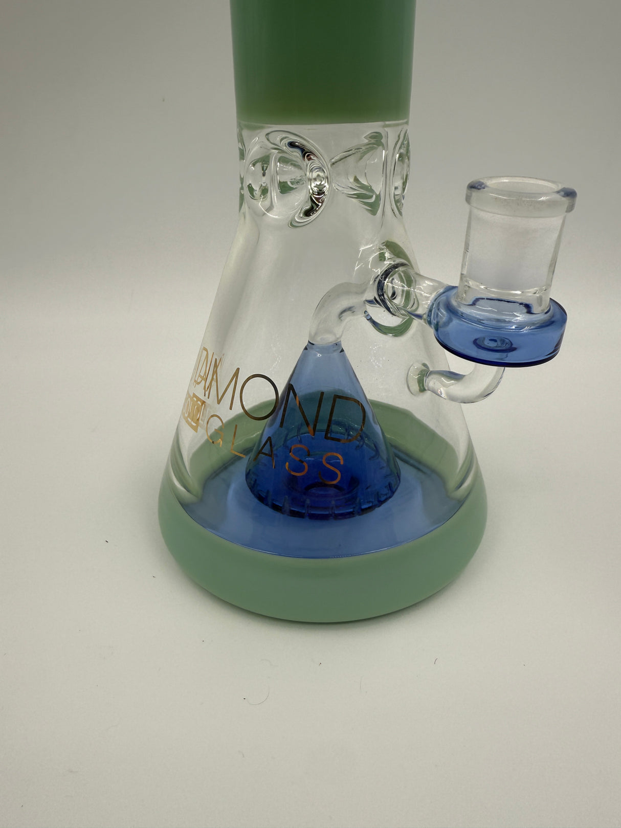 CLOSEOUT Diamond Glass Pyramid Beaker Bong