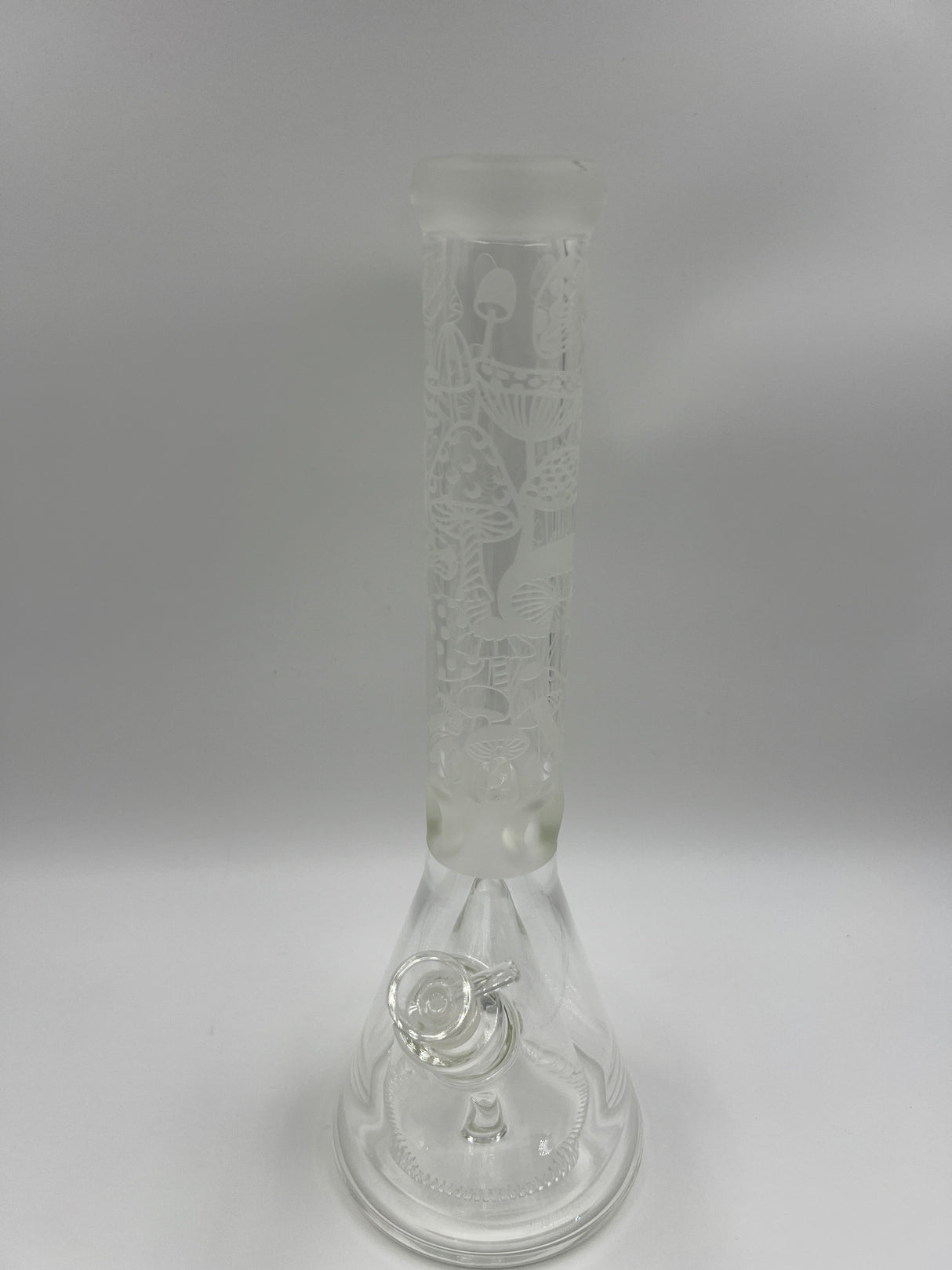 15" Sandblasted Mushroom Theme Pyramid Beaker Bong