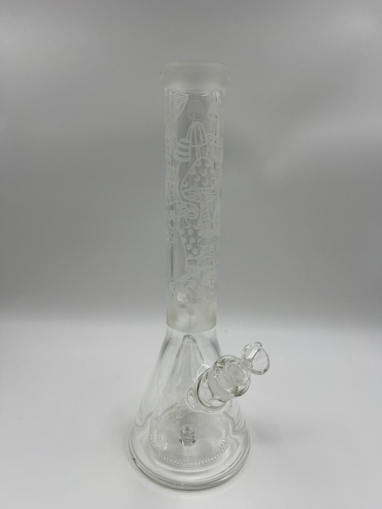 15" Sandblasted Mushroom Theme Pyramid Beaker Bong
