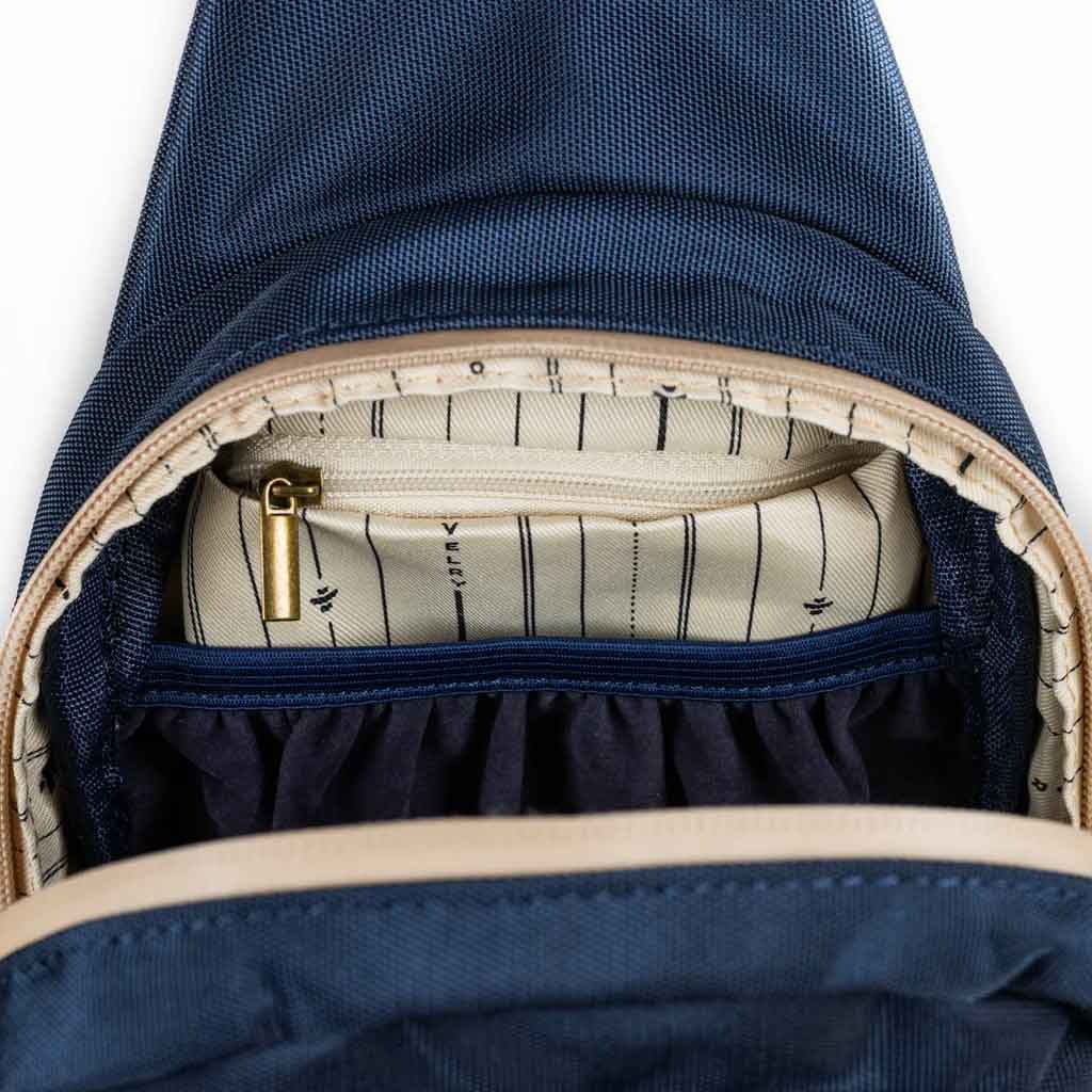 THE DAYTRIPPER LARGE SMELL PROOF CROSSBODY BAG