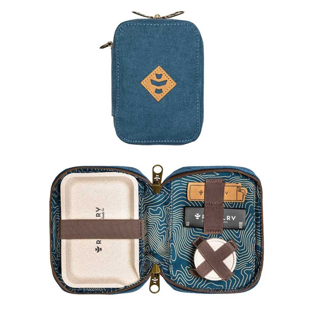 REVELRY ROLLING KIT TRAVELER