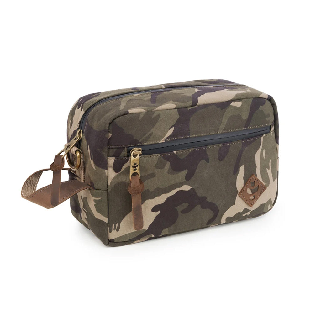 REVELRY SUPPLY THE STOWAWAY SMELL PROOF TOILETRY KIT