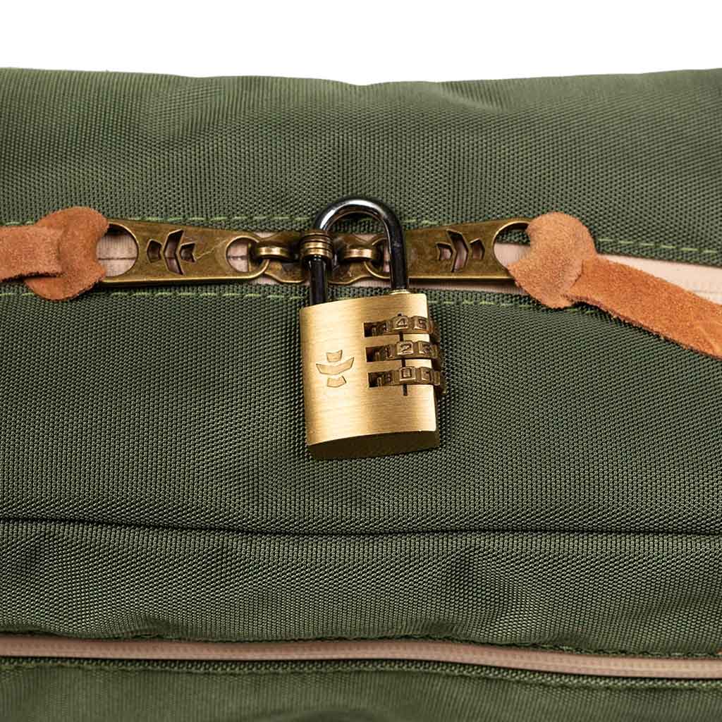 REVELRY SUPPLY THE STOWAWAY SMELL PROOF TOILETRY KIT